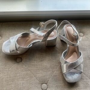 Kelly & Katie Silver Metallic Block Heel Sandals - never worn